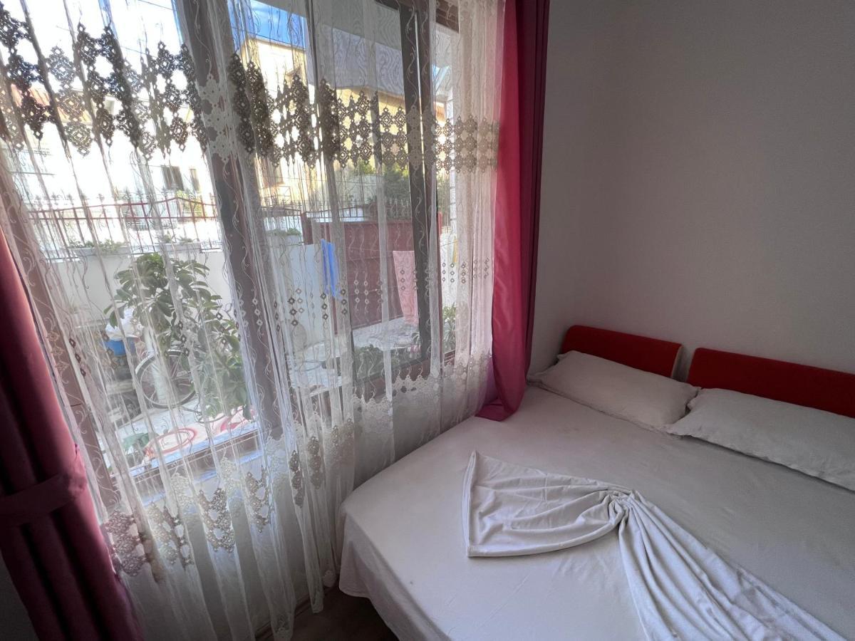 David Guesthouse Shkoder Ngoại thất bức ảnh